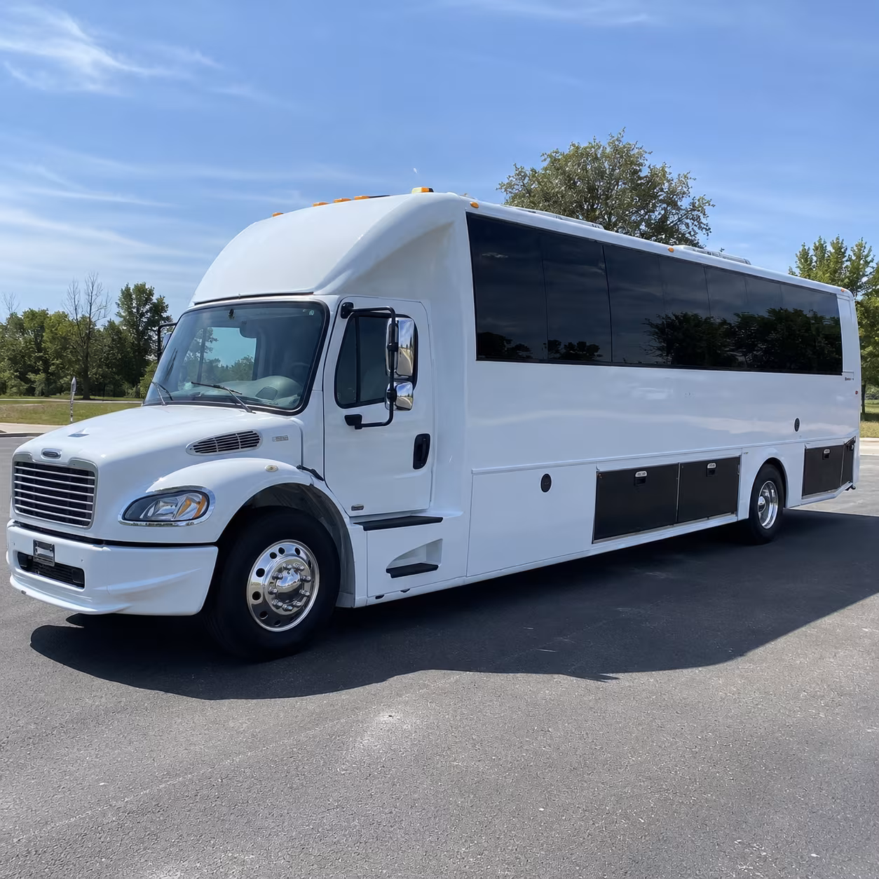 alexandria 40 passenger party bus