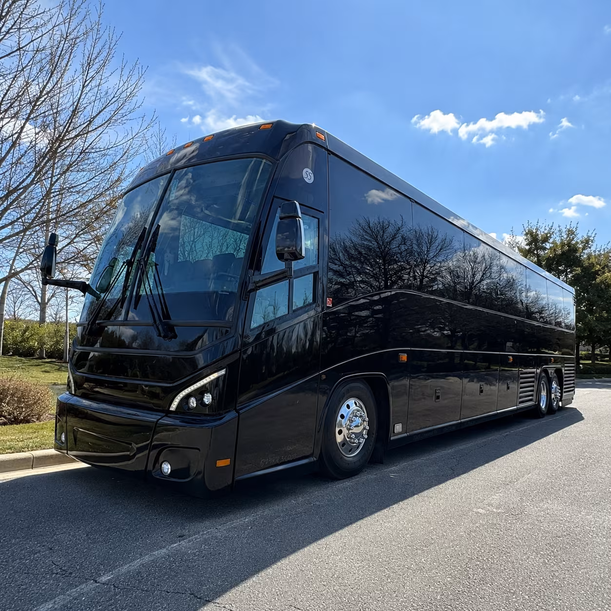 alexandria charter bus rentals long distance trips to richmond virginia