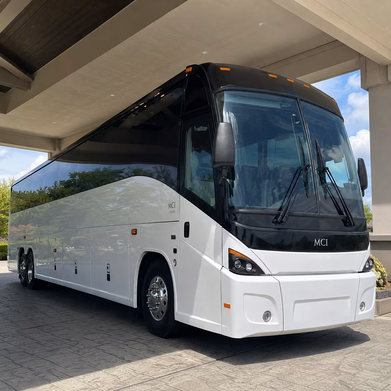 military shuttle buses to fort belvoir and the mark center