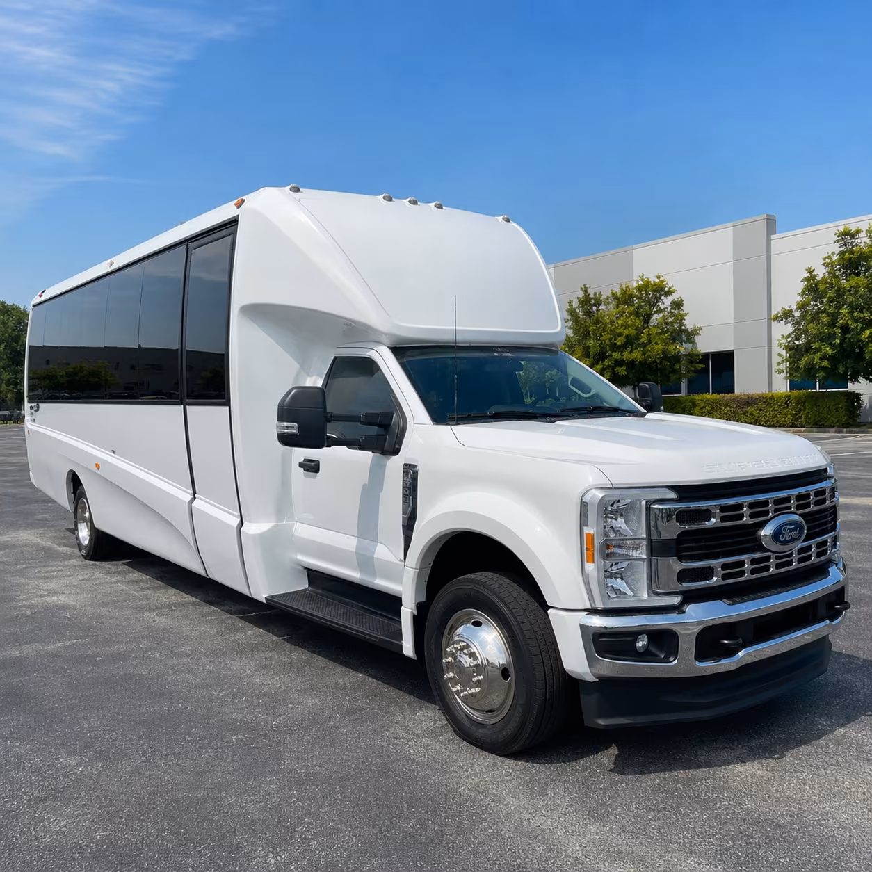minibus rentals for smaller alexandria prom groups that want the private experience