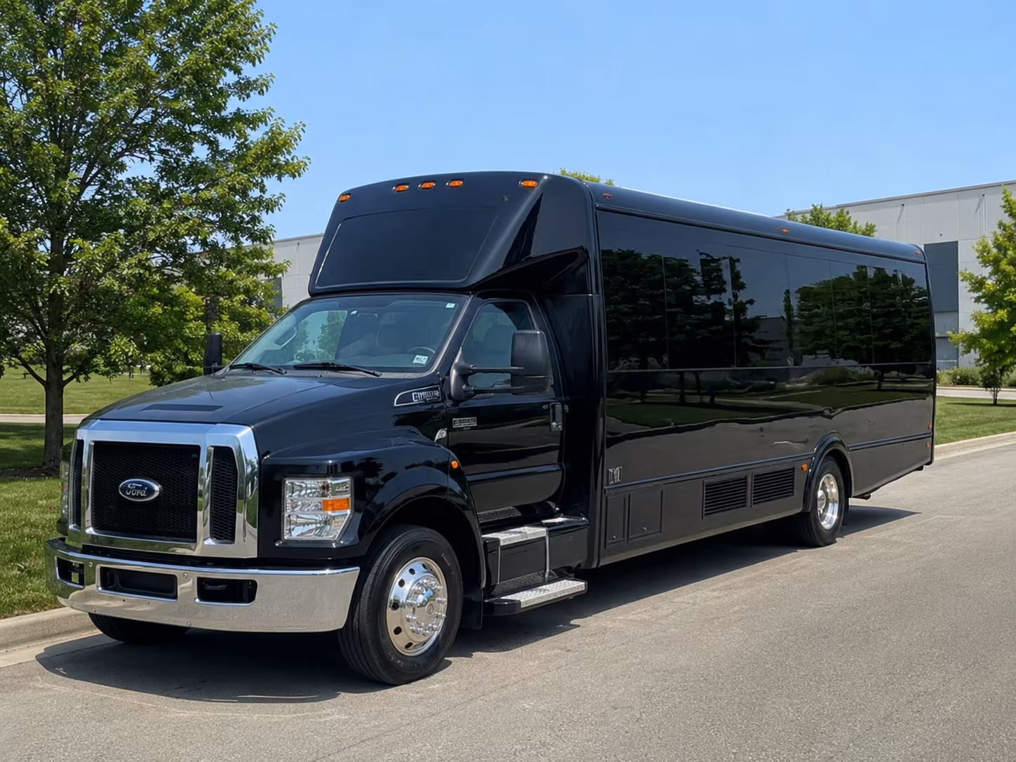 party buses in alexandria that turn the ride into the first stop of the night